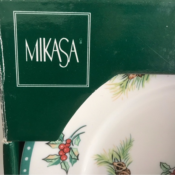 MIKASA Christmas Wish Set of 4 Salad Plates Super Strong Fine China - NIB - Picture 3 of 14